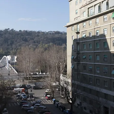 Maxxi Lovely * Rome